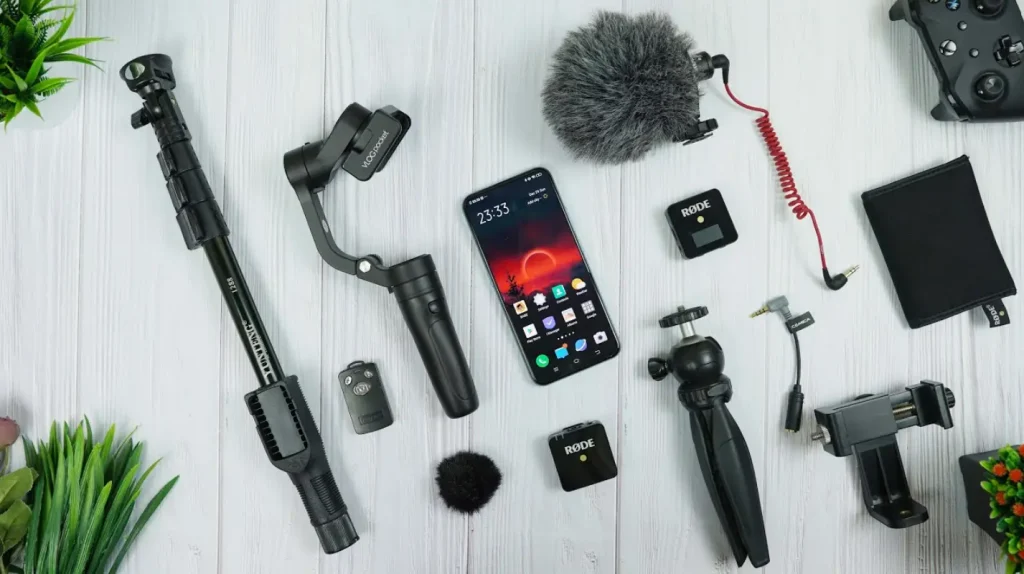 mempersiapkan peralatan dalam cara menjadi youtuber pemula modal hp